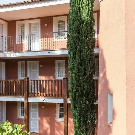 Résidence Le Hameau De Cap Esterel - Maeva - 5 Personnes - Sélection Mae-0154 Appartement